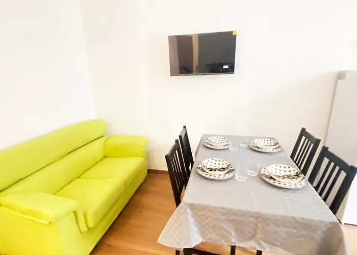 Carol House Piazza Bologna Appartement