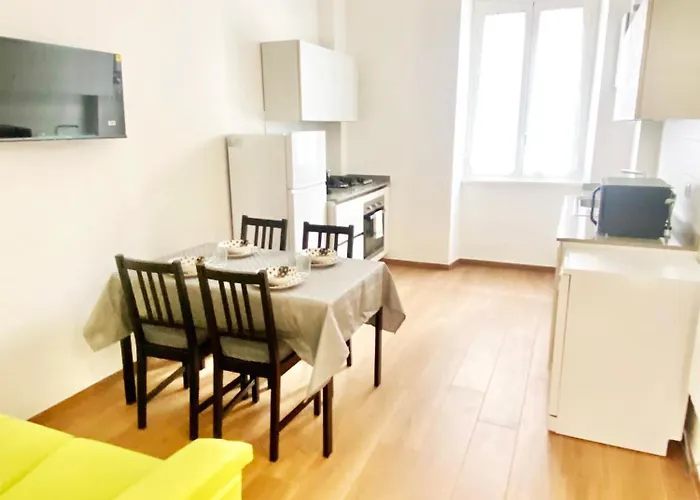 Carol House Piazza Bologna Appartement *